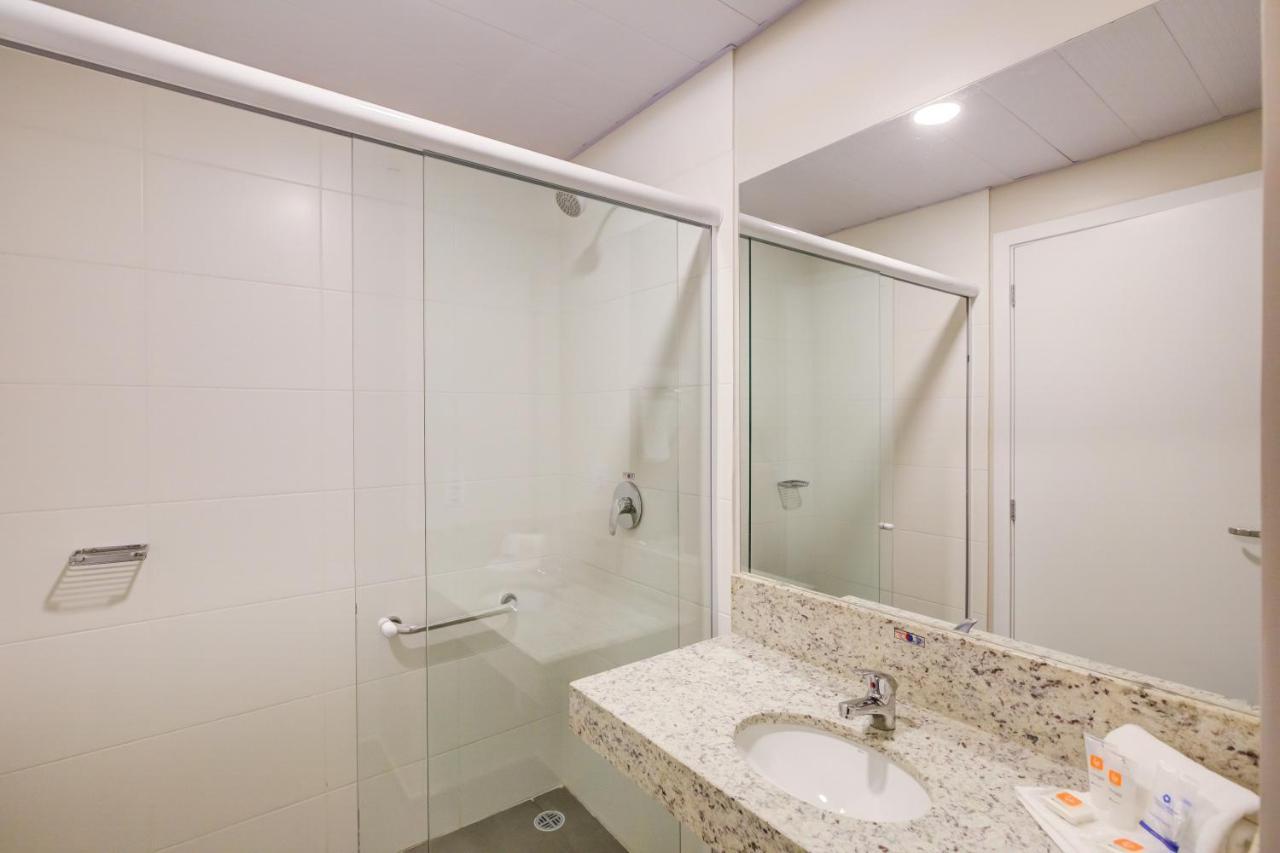 Hotel Transamerica Fit Rio 3*
